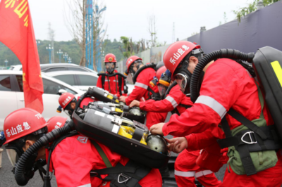 市礦山救護支隊開展抗震救災應急救援專項演練 消防設備保障與實戰能力提升